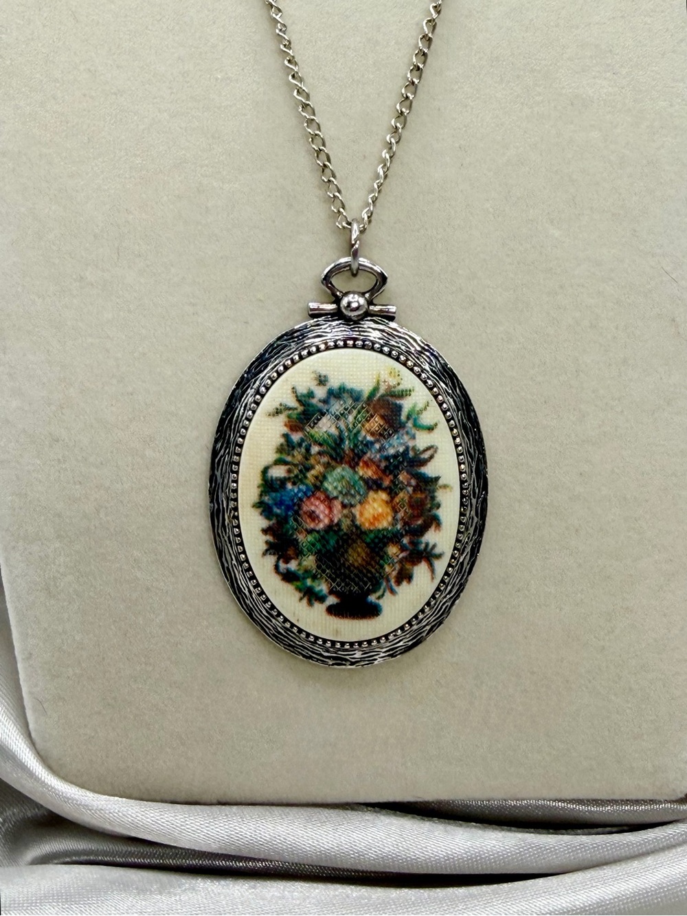 Sarah Coventry Silver-Tone Oval Pendant Necklace with Multicolor Floral Motif